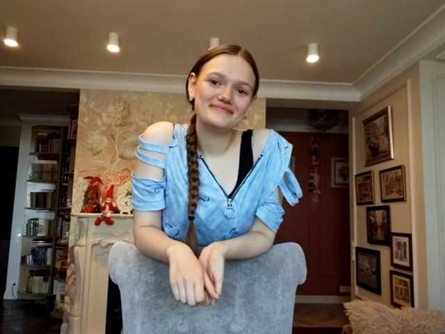 ElenaKeel live cam on BongaCams
