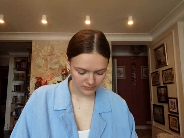 ElenaKeel live cam on BongaCams
