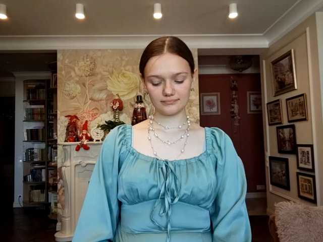 ElenaKeel live cam on BongaCams