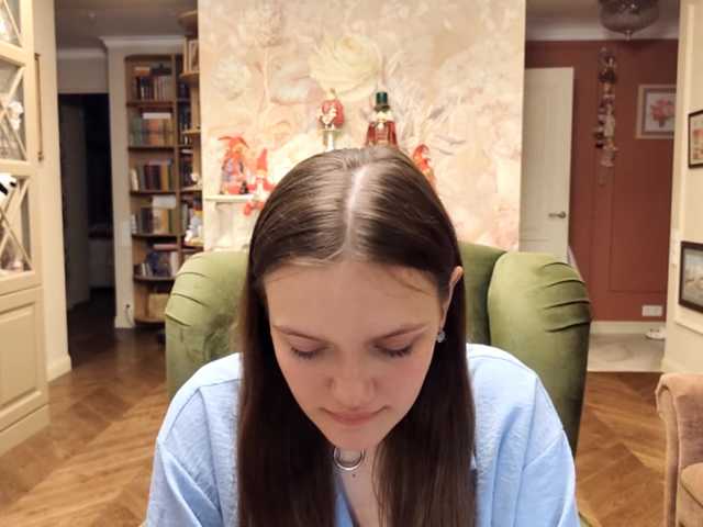ElenaKeel live webcam show
