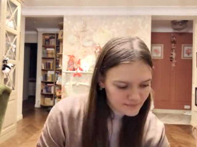ElenaKeel live cam on BongaCams