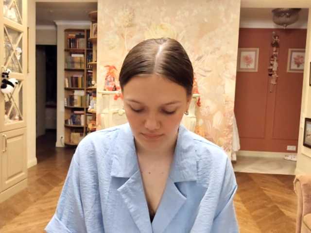 ElenaKeel live cam on BongaCams