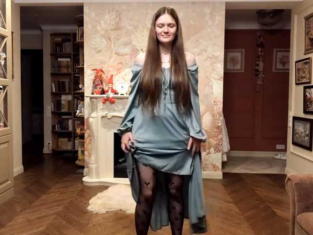 ElenaKeel live cam on BongaCams
