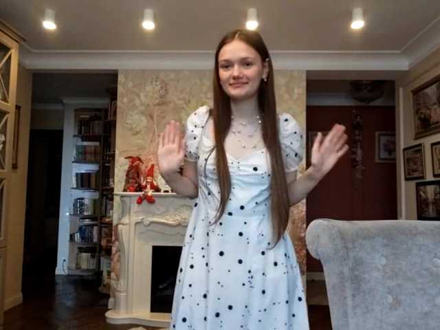 ElenaKeel live cam on BongaCams