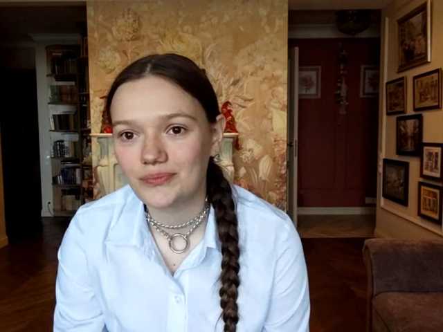 ElenaKeel live cam on BongaCams