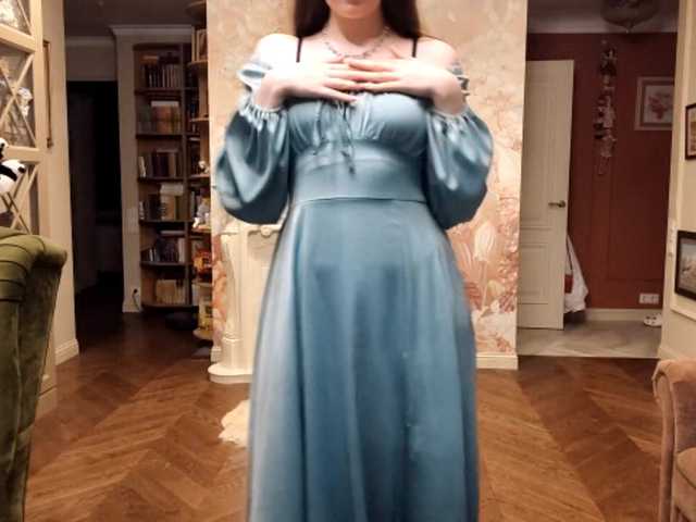 ElenaKeel live cam on BongaCams