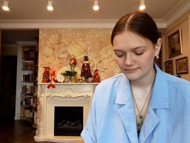 ElenaKeel live webcam show