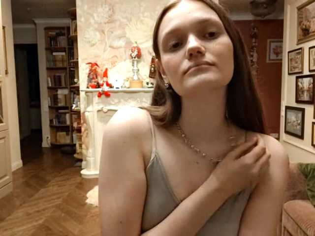 ElenaKeel live cam on BongaCams