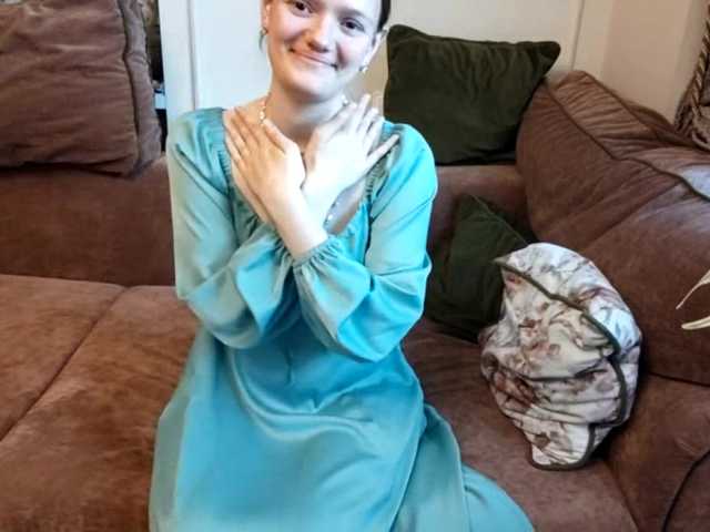 ElenaKeel live cam on BongaCams