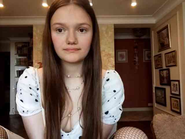 ElenaKeel webcam