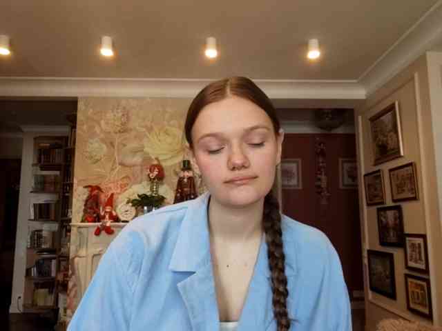 Modèle: ElenaKeel