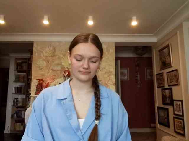 Modèle: ElenaKeel