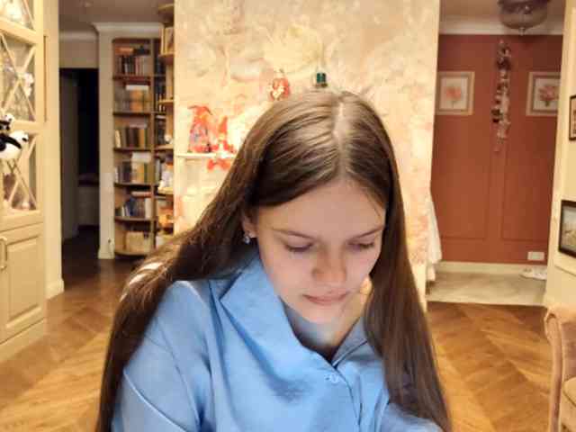 ElenaKeel webcam
