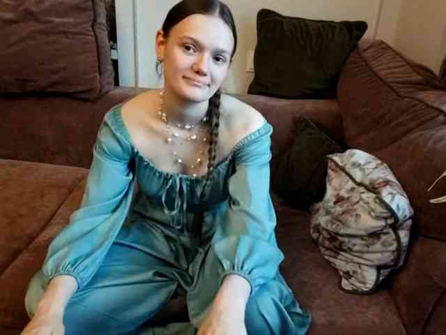 Modèle: ElenaKeel