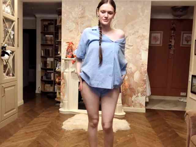 Modèle: ElenaKeel