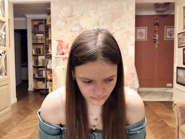 ElenaKeel Live Webcam on BongaCams