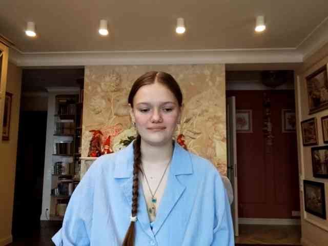 Modèle: ElenaKeel