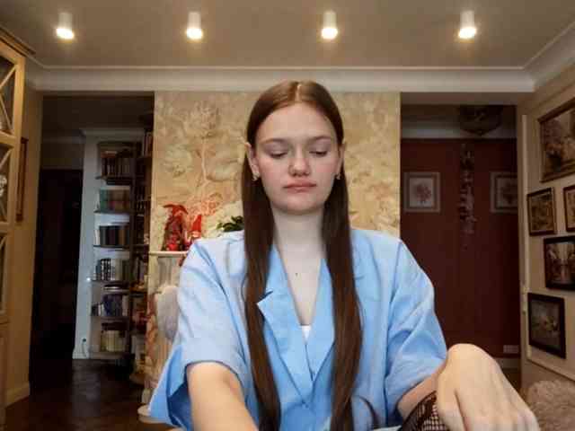 ElenaKeel webcam