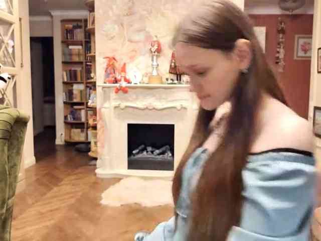 ElenaKeel webcam