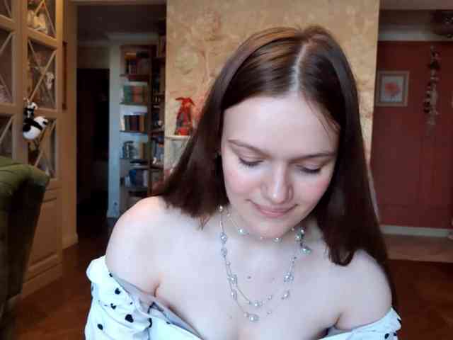 ElenaKeel webcam