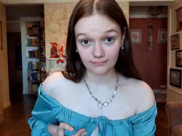 Modèle: ElenaKeel