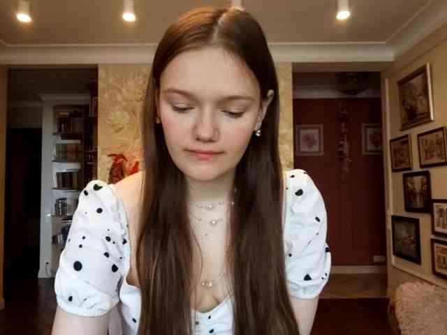 ElenaKeel webcam