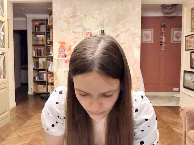 ElenaKeel webcam