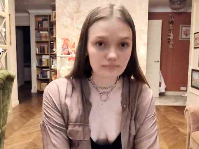 ElenaKeel webcam