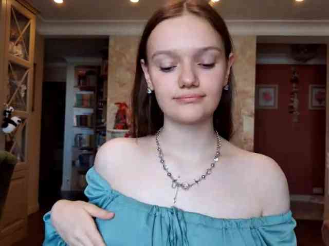 ElenaKeel webcam
