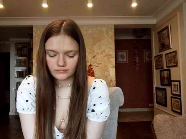 ElenaKeel webcam