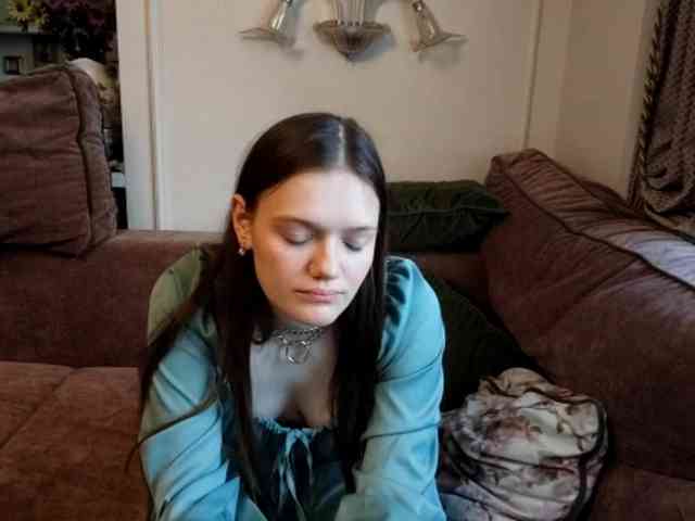 ElenaKeel webcam