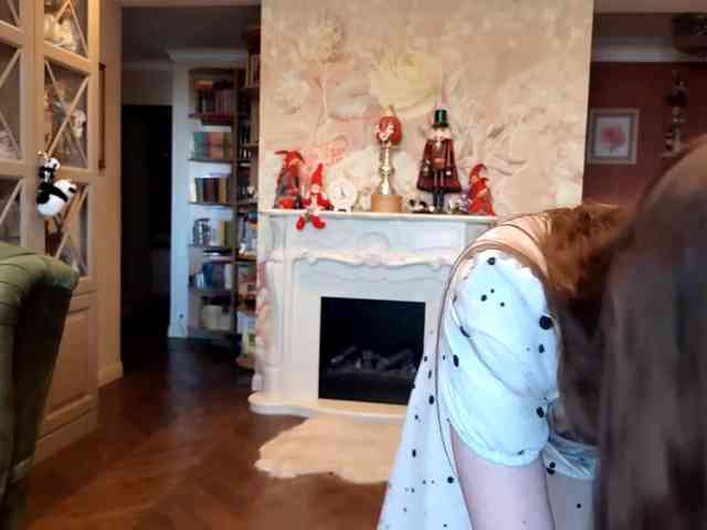 Modèle: ElenaKeel
