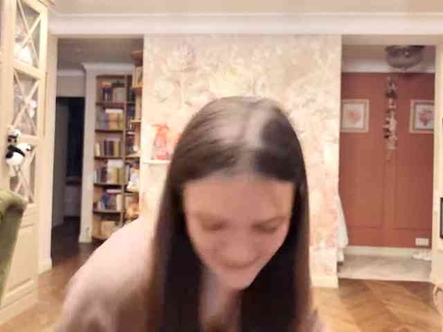 ElenaKeel webcam