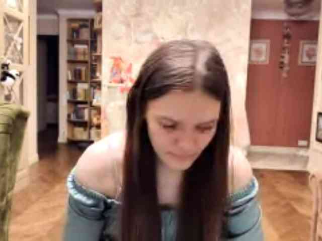 ElenaKeel webcam