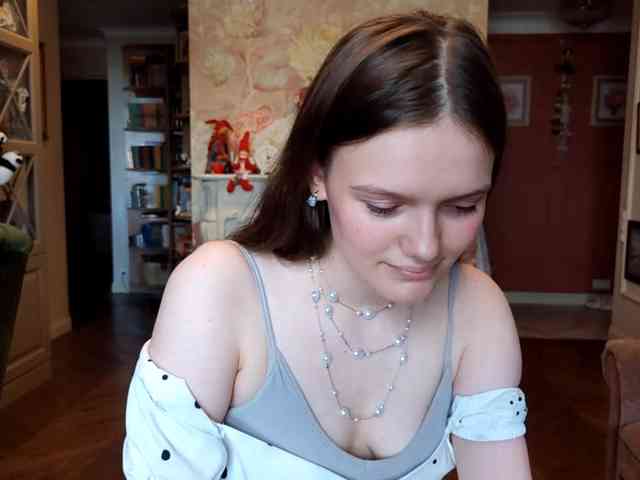 ElenaKeel webcam