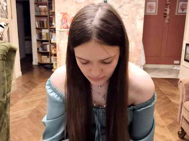 ElenaKeel webcam