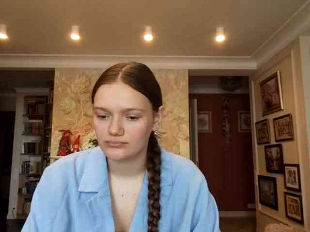 ElenaKeel webcam