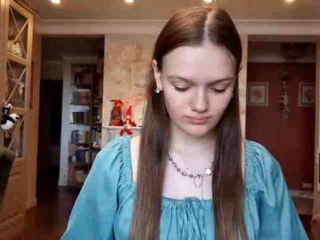 Modèle: ElenaKeel