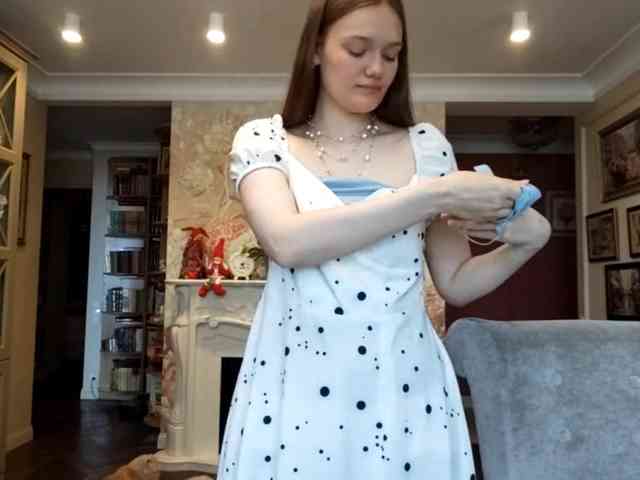 ElenaKeel webcam