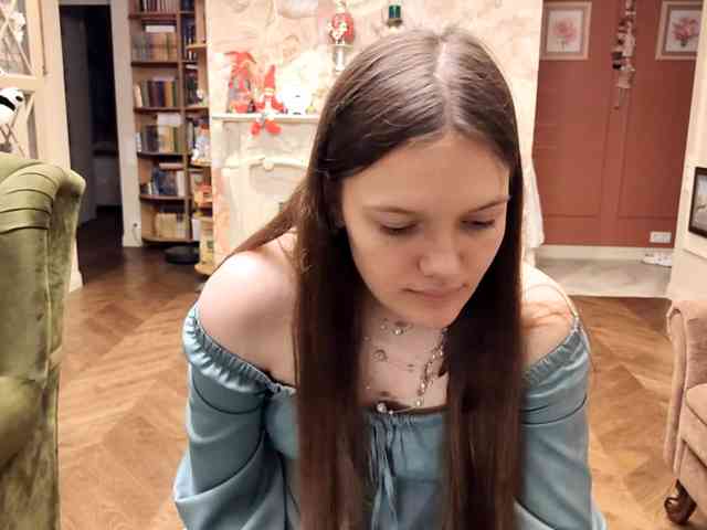 ElenaKeel webcam