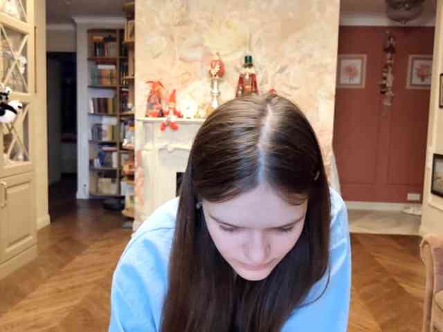 ElenaKeel webcam
