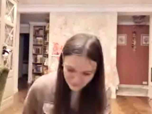 ElenaKeel webcam