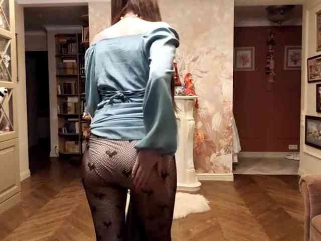 Modèle: ElenaKeel