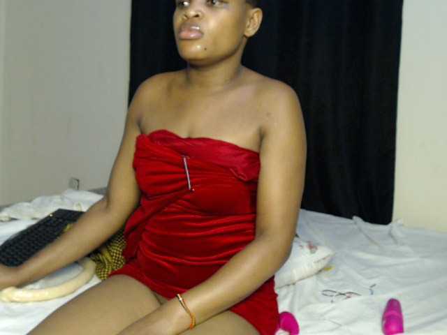 Leylawalker live cam on BongaCams
