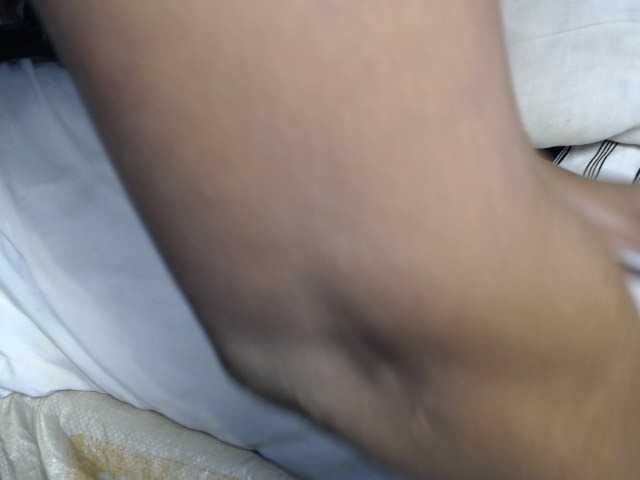 Leylawalker, live now on BongaCams