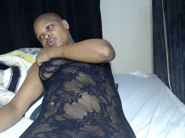 Leylawalker live cam on BongaCams