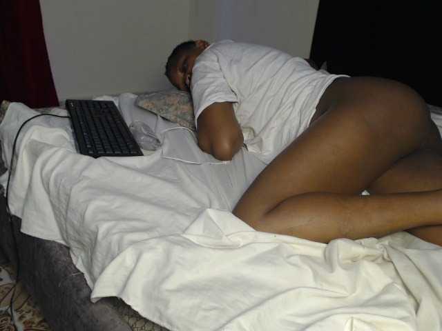 Leylawalker live cam on BongaCams