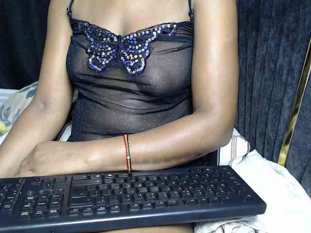 Leylawalker webcam