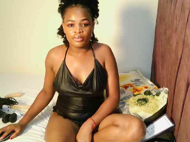 Leylawalker webcam