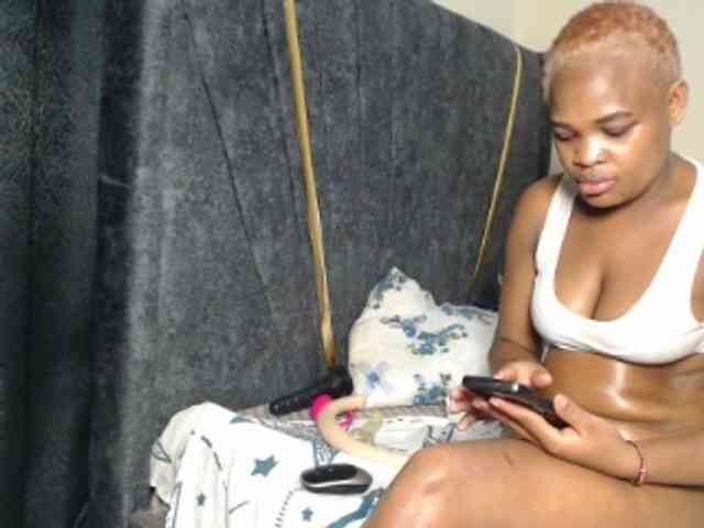 Leylawalker webcam